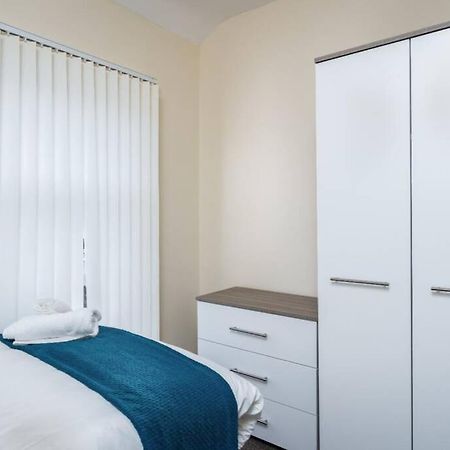 סוואנסי Sleeps 5, Smart Tv'S In Bedrooms מראה חיצוני תמונה