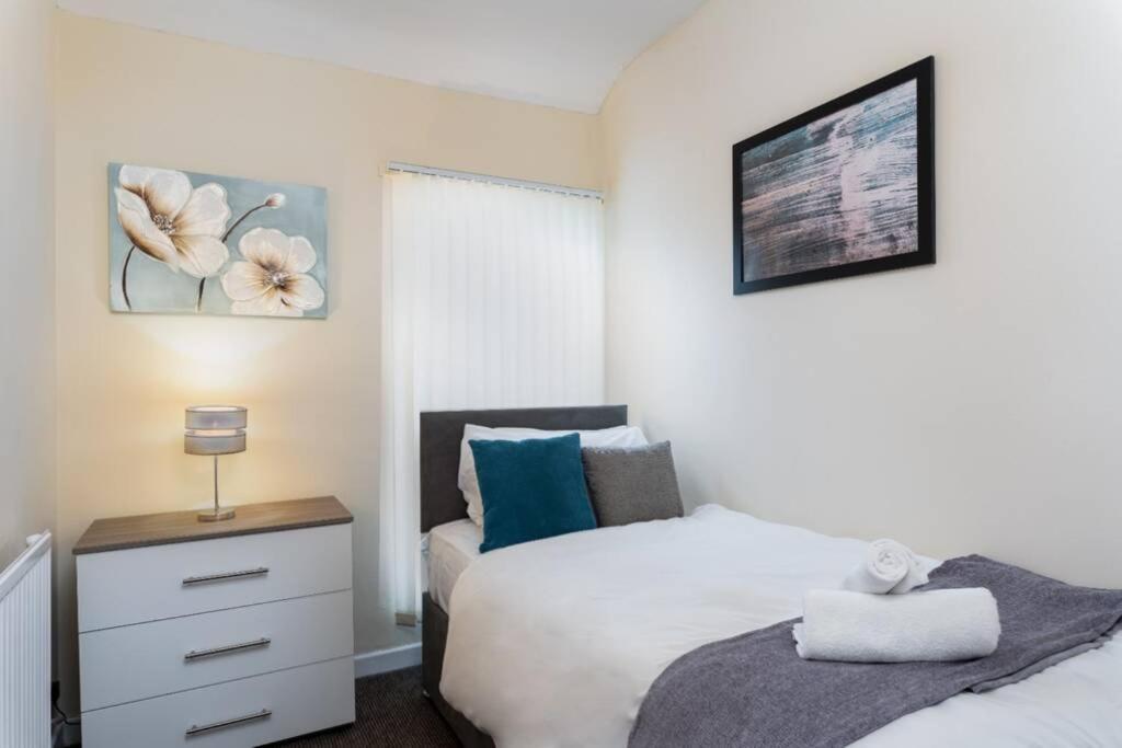 סוואנסי Sleeps 5, Smart Tv'S In Bedrooms מראה חיצוני תמונה
